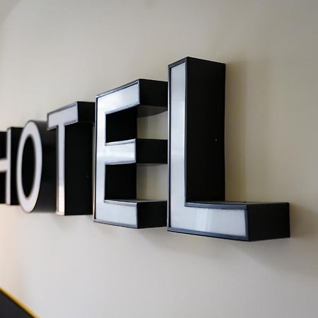 Le Tonnelier Hotel Bulle Eksteriør billede